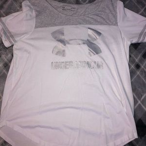Under armour tee shirt